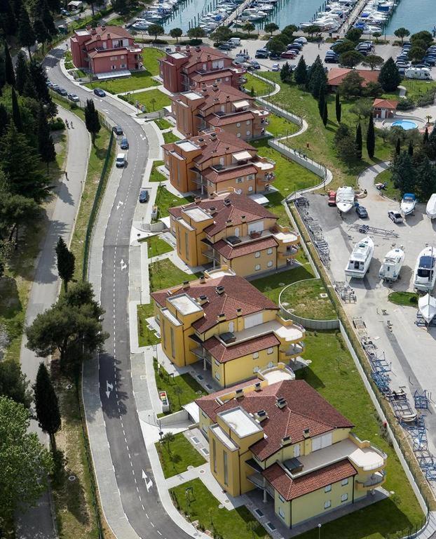 Residence Marina Rose M Apartment By Locap Group Portorož Dış mekan fotoğraf